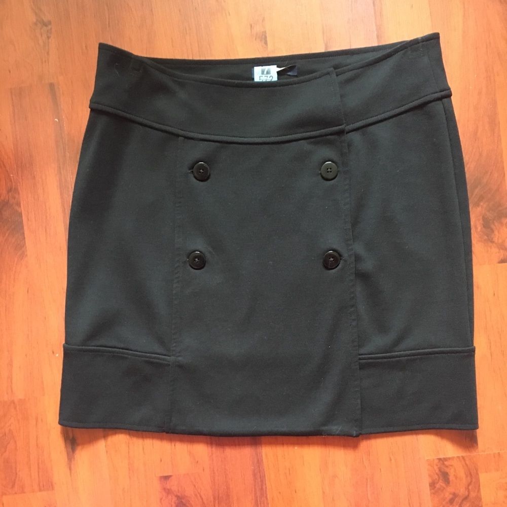 Banana republic skirt!